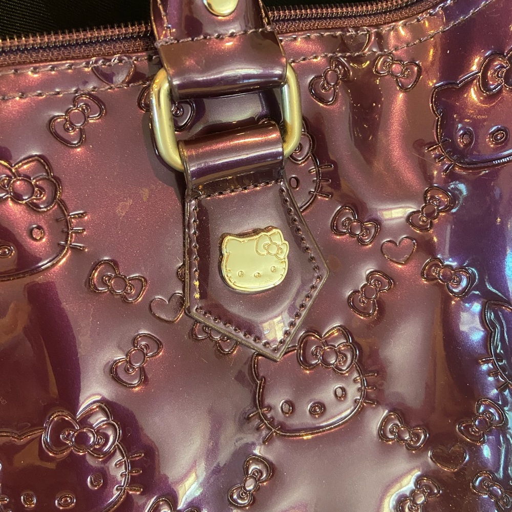 Hello Kitty Purple Shoulder Bag with Embossed Design - Picture 9 of 10
